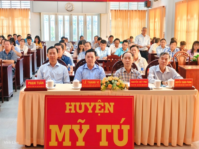 Hội nghị trực tuyến tổng kết việc thực hiện Nghị quyết số 18-NQ/TW của Ban Chấp hành Trung ương Đảng khóa XII