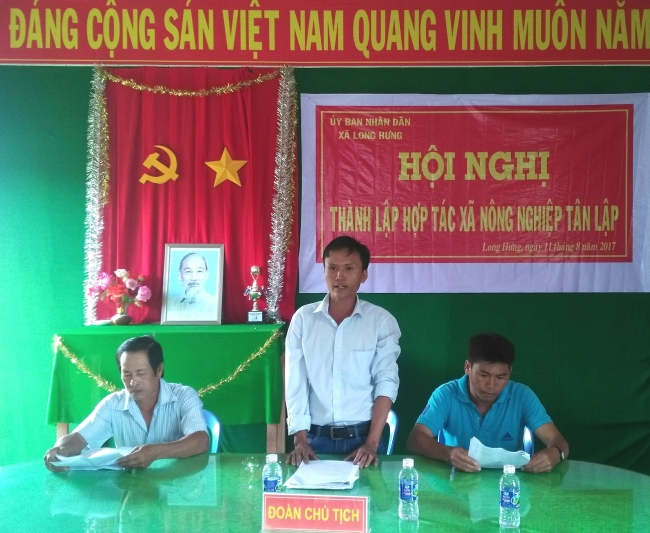 Hội nghị thành lập Hợp tác xã nông nghiệp Tân Lập
