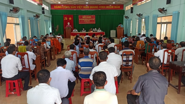 Đoàn đại biểu Quốc hội tỉnh Sóc Trăng tiếp xúc cử tri xã Phú Mỹ