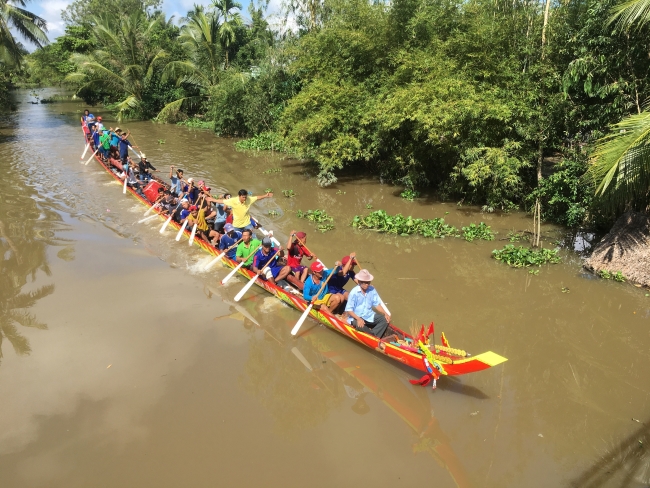 Mỹ Tú: Lễ hạ thủy ghe Ngo chùa Tà Ân xã Thuận Hưng