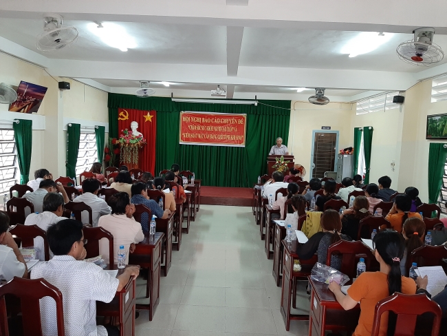 Hội nghị báo cáo chuyên đề “chăm sóc sức khỏe người cao tuổi” và “Kiểm soát mất cân bằng giới tính”