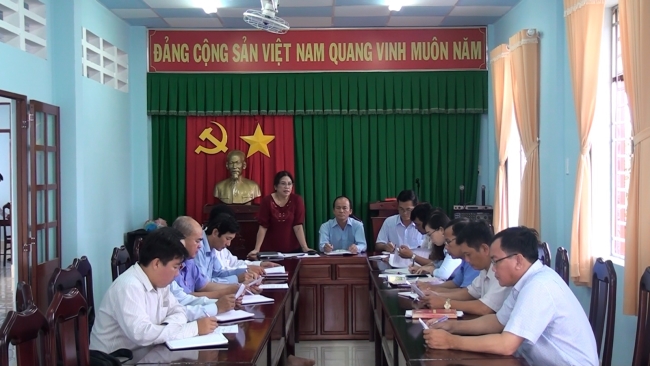 Hội đồng nhân dân huyện giám sát việc thực hiện tiết kiệm, chống lãng phí và phòng chống, tham nhũng tại Ủy ban nhân dân xã Hưng Phú