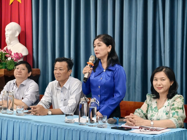 Khảo sát tình hình thực hiện các tiêu chuẩn để xét trường THPT Huỳnh Hữu Nghĩa đạt chuẩn Quốc gia