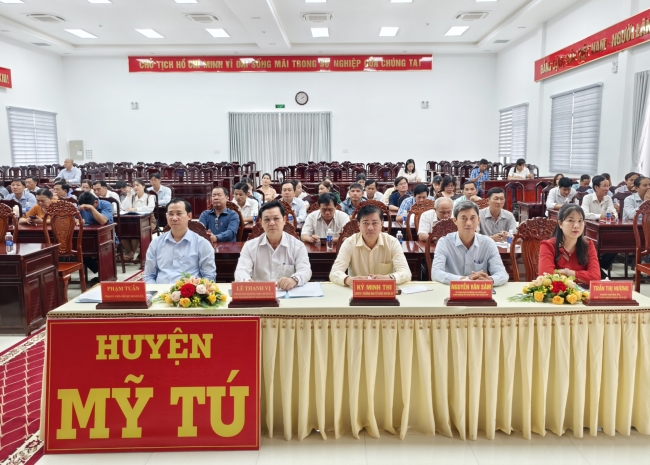 Hội nghị triển khai, quán triệt các văn bản mới của Trung ương về sắp xếp đơn vị hành chính các cấp