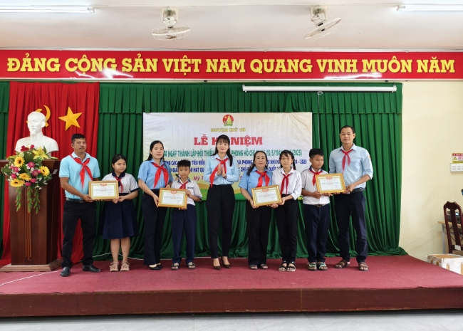Trao giải Cuộc thi Video clip thiếu nhi hát quốc ca tại các địa chỉ đỏ với chủ đề “Em yêu Tổ quốc Việt Nam” năm học 2024 – 2025